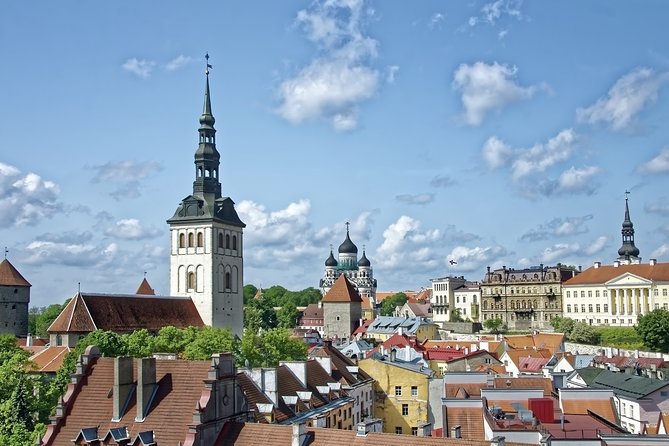 Private Walking Tour of Tallinn Old Town - The Private Guide and Personalized Attention