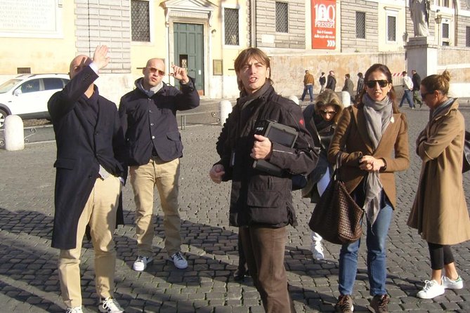 Private Walking Tour of the Squares and Fountains in Rome - Climb the Spanish Steps in Piazza di Spagna