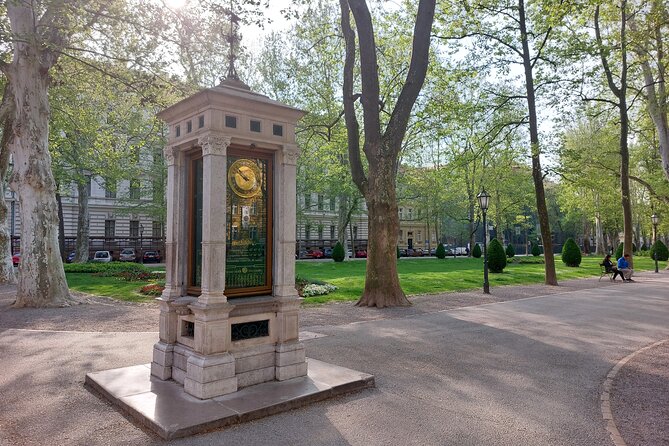 Private Walking Tour of Zagreb with Funicular Tickets - Discovering Krvavi Most and Its Bloody History
