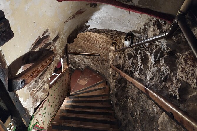 Private walking Tour: The oldest taverns of Madrid - Practical Details and Booking