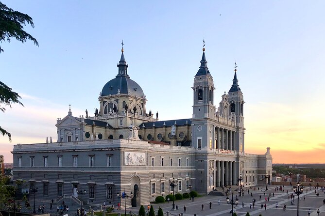 Private Walking Tour to Royal Palace and Old Town of Madrid - Starting at Madrid’s Central Plaza Isabel II