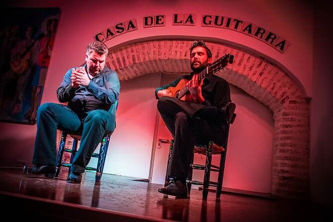 Private walking tour to Seville with Flamenco Show - Key Points