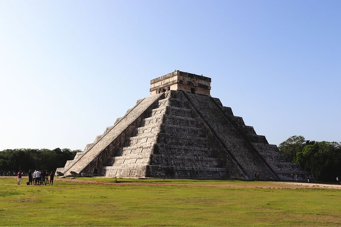 Private Walking Tour with a Local Guide in Chitzen Itza - Discovering Chichen Itza with a Private Guide