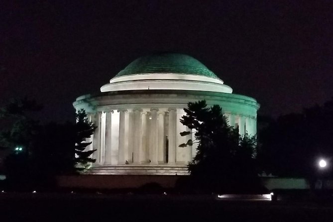 Private Washington DC Night City Tour with Stops at 6 Top Sites - Key Points