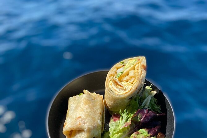 Private Whale Watching in San Jose Del Cabo snack,drinks,Warranty - What You Can Expect During the 2-Hour Trip