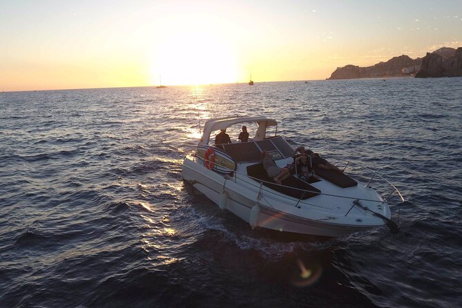 Private Whale Watching on Luxury Yacht in Cabo San Lucas - Customer Satisfaction and High Praise