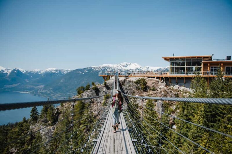 Private Whistler+Sea2 Sky Gondola+Shanon Fall+Green LakeTOUR - Explore British Columbias Breathtaking Landscapes in a Full-Day Private Tour