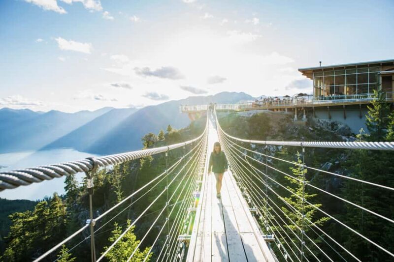 Private Whistler+Sea2 Sky Gondola+Shanon Fall+Green LakeTOUR - Green Lake: A Vivid Mountain-Backed Retreat