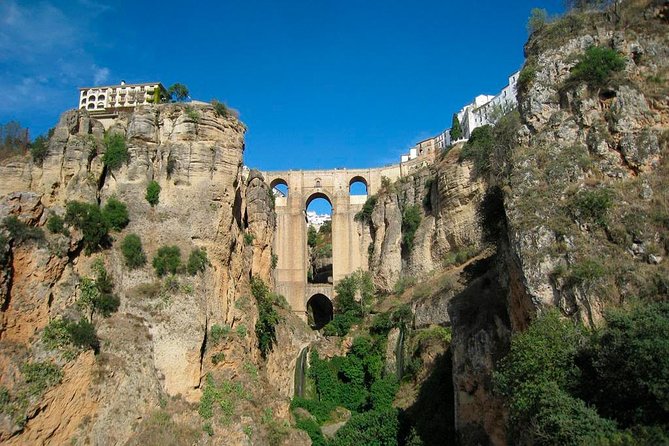Private White Villages & Ronda Day Tour from Seville - Discover the White Villages and Ronda on a Private Day Trip from Seville