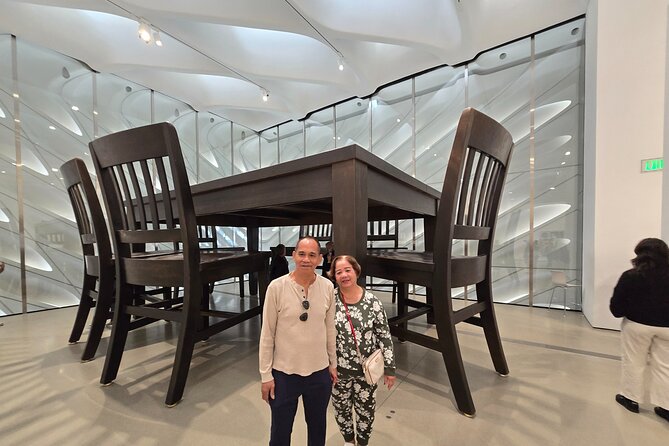 Private Whole Day Tour to Los Angeles Landmarks - Exploring the Griffith Observatory and City Views