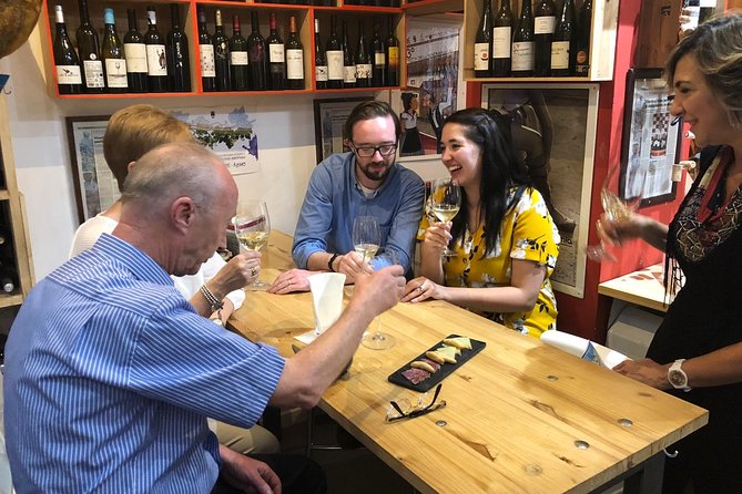 Private Wine & Gourmet Tapas Tour in Madrid with Sommelier - Experiencing Modern Vermouth Trends with Gordal Olives