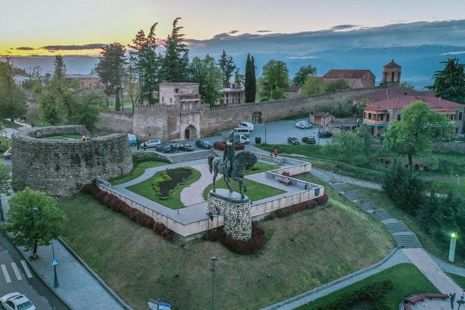 Private Wine Tour in Kakheti with Wine Tastings - Key Points