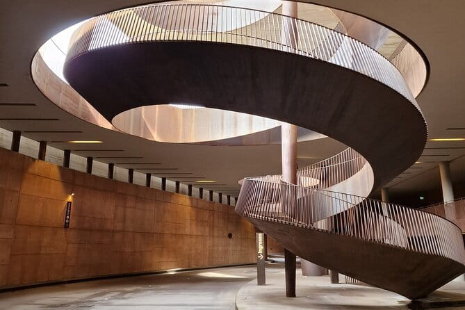 PRIVATE WINE TOUR TUSCANY Wines and Wineries of Chianti Classico - Scenic Stop at Panzano in Chianti