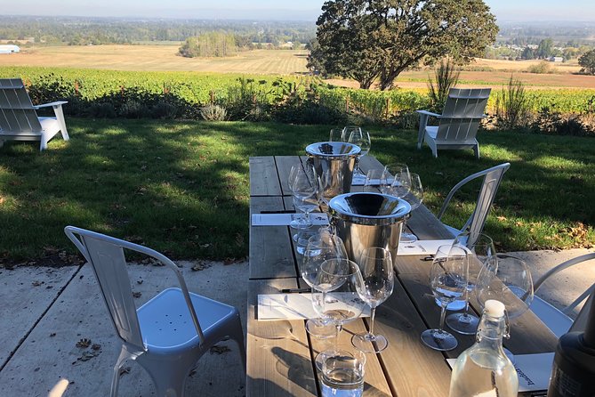 Private Wine Tour with Tastings from Eugene - Expert Guides and Personalized Attention