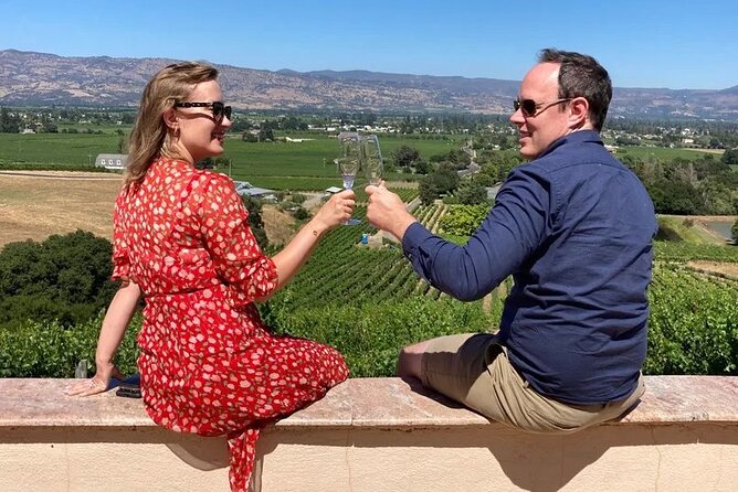 Private Wine Tours of Napa Valley and Sonoma for 2 to 5 people - Experience the Ultimate Private Wine Tour of Napa Valley and Sonoma for 2 to 5 Guests