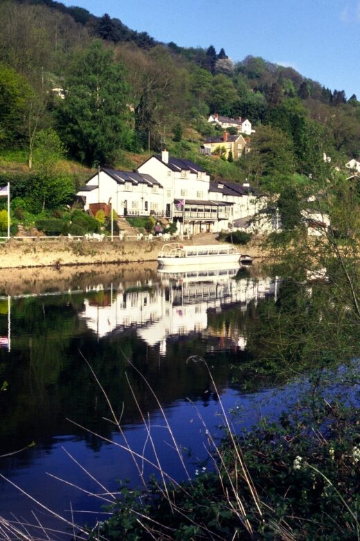 Private Wye Valley & Tintern Abbey Escape from Cardiff - Comparing This Tour to Other South Wales Excursions