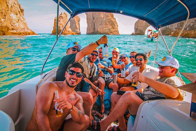 Private Yacht in Los Cabos | 10 PAX & 3 HRS - Discover the Comfort and Style of a Private Yacht in Los Cabos