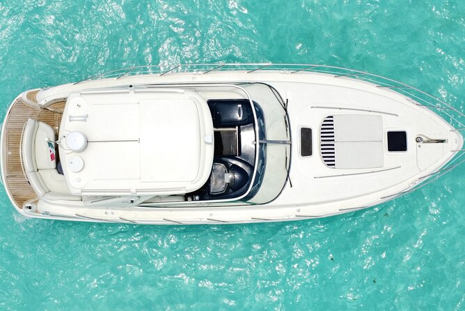 Private Yacht Rental in Cancun - Key Points