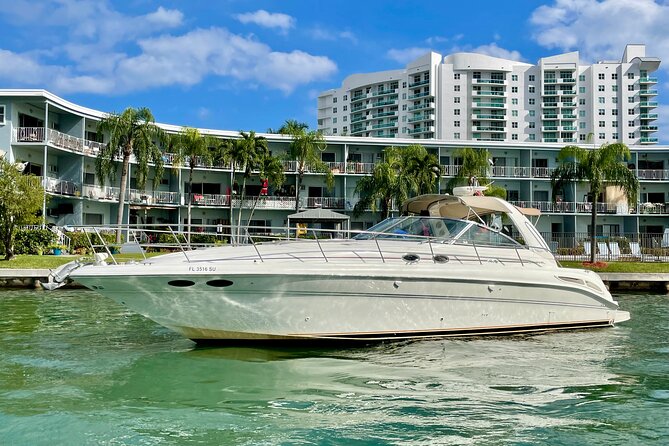 Private Yacht Rental Miami, Customizable Tours, Dolphin Watching - Crew, Safety, and Passenger Experience