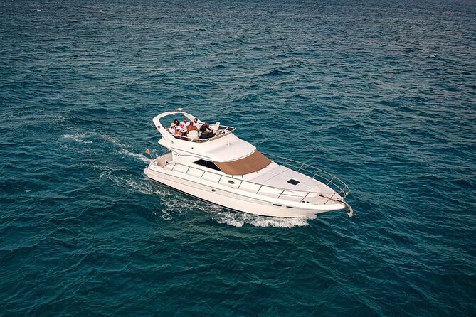 Private Yacht SeaRay 46ft Cancun 25P17 - Logistics and Meeting Point Details