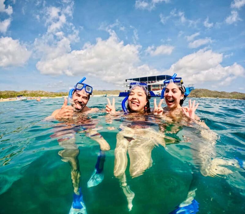 Private yacht tour of the Huatulco Bays - Comparing This Tour to Similar Options