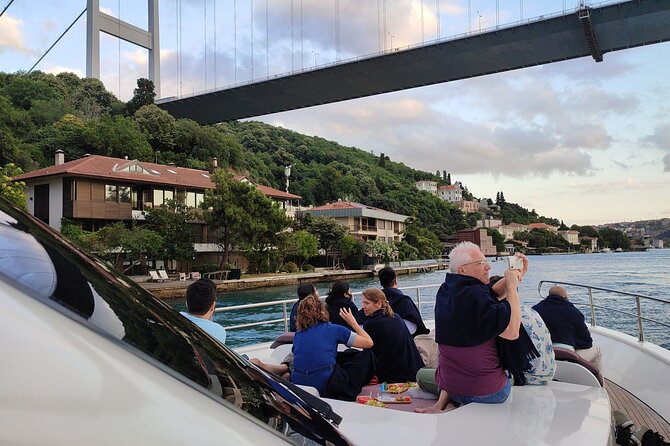 Private Yacht Tour on Bosphorus Istanbul - Starting Point and Meeting Logistics in Istanbul