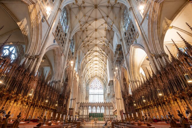 Private York Minster Guided Walking Tour - Exploring the Private York Minster Guided Walking Tour