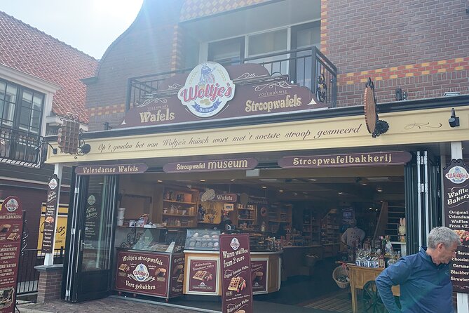 Private Zaanse Schans Windmills and Volendam Tour from Amsterdam - Booking, Flexibility, and Customization