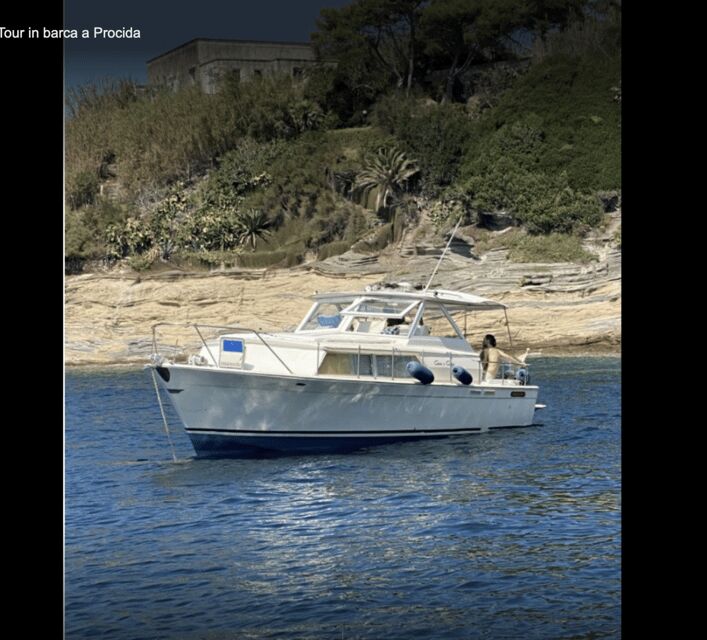 Procida: Boat Tour around the island - What’s Not Included: Lunch and Additional Food