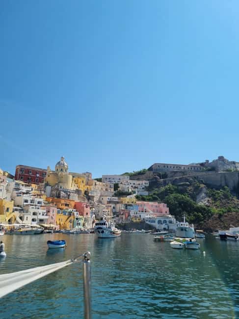 Procida: Sea View Boat Tour with Snorkeling - Starting Point: Meeting at Via Marina di Corricella
