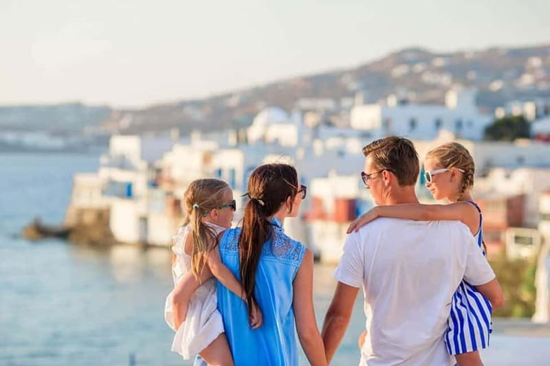 Prodigious Family Walking Tour in Mykonos - Visiting the Matogianni Hotel and Shopping Streets