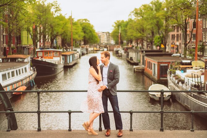 Professional Amsterdam Photo Shoot - Capture Your Amsterdam Adventure with a Private Photo Shoot