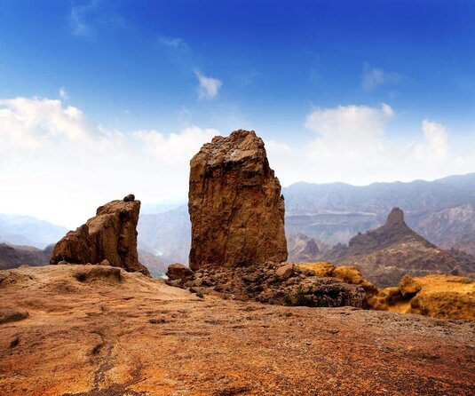 Professional climbing guide - Experience Gran Canaria’s Natural Climbing Spots with a Professional Guide