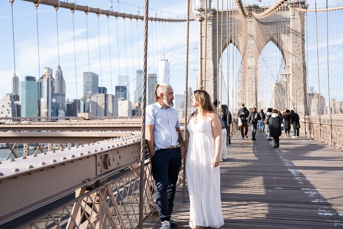 Professional Photoshoot at Brooklyn Bridge in New York - Key Points