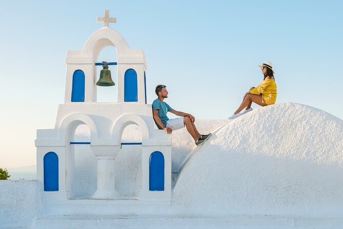 Professional Photoshoot at Oia Village Santorini - Key Points