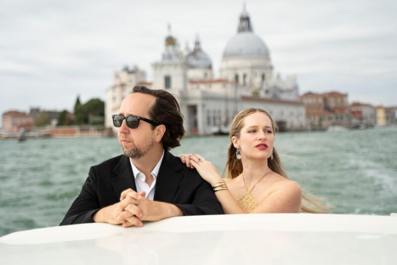 Professional Photoshoot in Venice - Optional Extras to Elevate Your Photoshoot