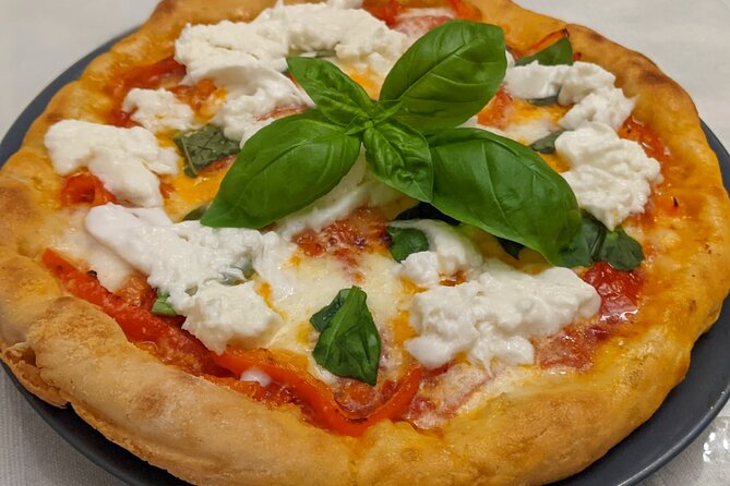 Professional Pizza Workshop in Rome With a Brilliant Italian Chef - Starting Point and How to Join the Class
