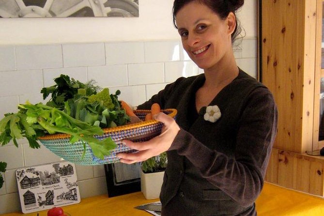 Professional Pizza Workshop in Rome With a Brilliant Italian Chef - The Food and Drinks: What’s on the Menu?