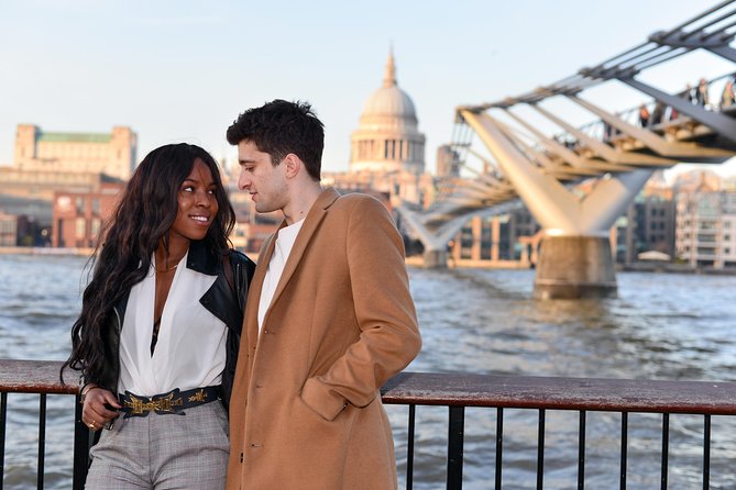 Professional Private Photoshoot in London - Meeting Point at Caffè Nero in Westminster
