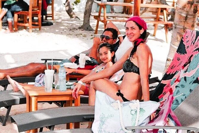 Progress Cocoloba V.I.P open bar and food included Beach club - Comparing to Similar Experiences