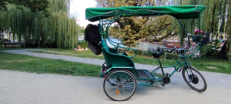 Promotion Daily First Berlin Rickshaw 3,5 Hours Highlights - The Experience Provider: Berlin Excursions