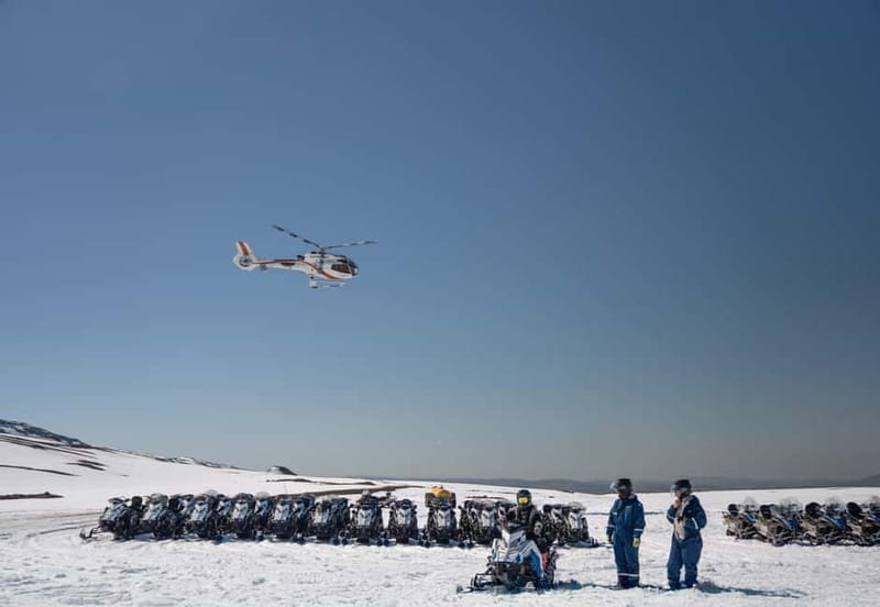 Proposal at an Active Volcano Area - Proposal at an Active Volcano Area: An Icelandic Adventure with a Romantic Twist