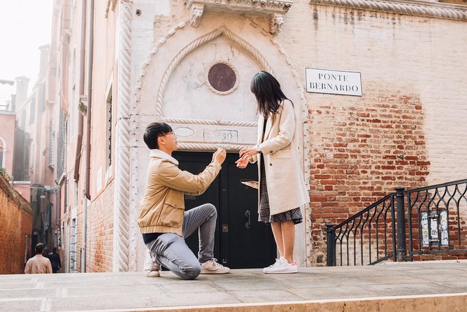 Proposal Photographer in Venice - Why This Proposal Photography Tour Excels