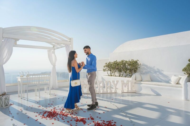 Proposal Photoshoot Santorini - What to Expect During the Photoshoot