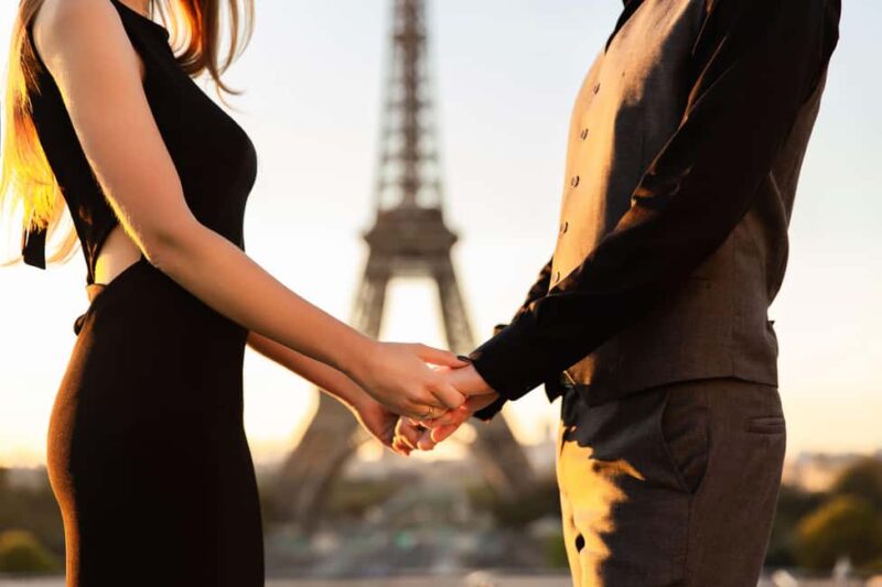 Proposal Photoshoot - Comparing This Photoshoot to Other Paris Options