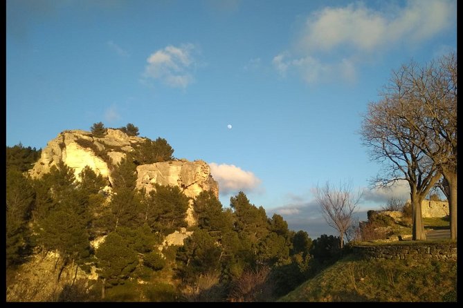 Provence at your own pace and at your leisure! - Exploring Fontaine de Vaucluse and LIsle-sur-la-Sorgue