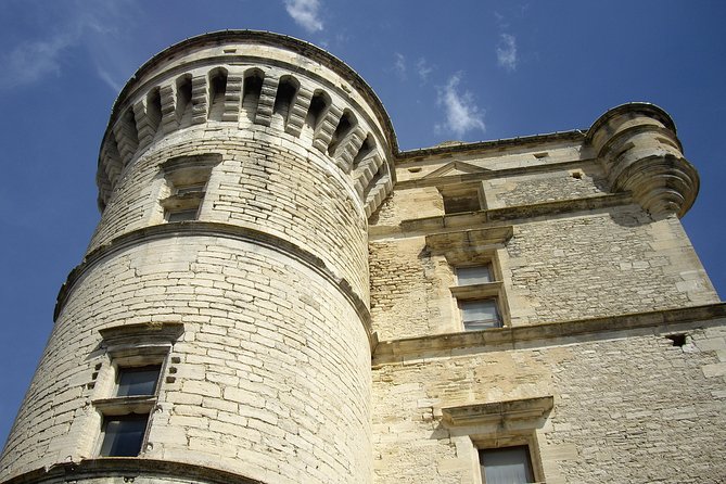 Provence Wineries and Luberon Villages Day Trip from Aix-en-Provence - Who Should Consider This Tour