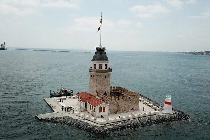 Prvate Istanbul Tour by Luxury Minivan and Licensed Guide - Panoramic Views from Pierre Loti Hill