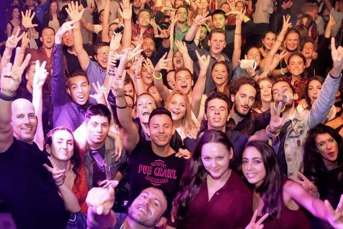 Pub Crawl Barcelona by EVOLVE The BEST night experience - Discover Barcelona’s Vibrant Nightlife with a Private Pub Crawl