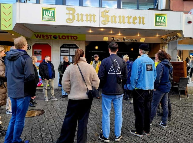 Pub crawl  experience Dortmund's beer culture - Key Points